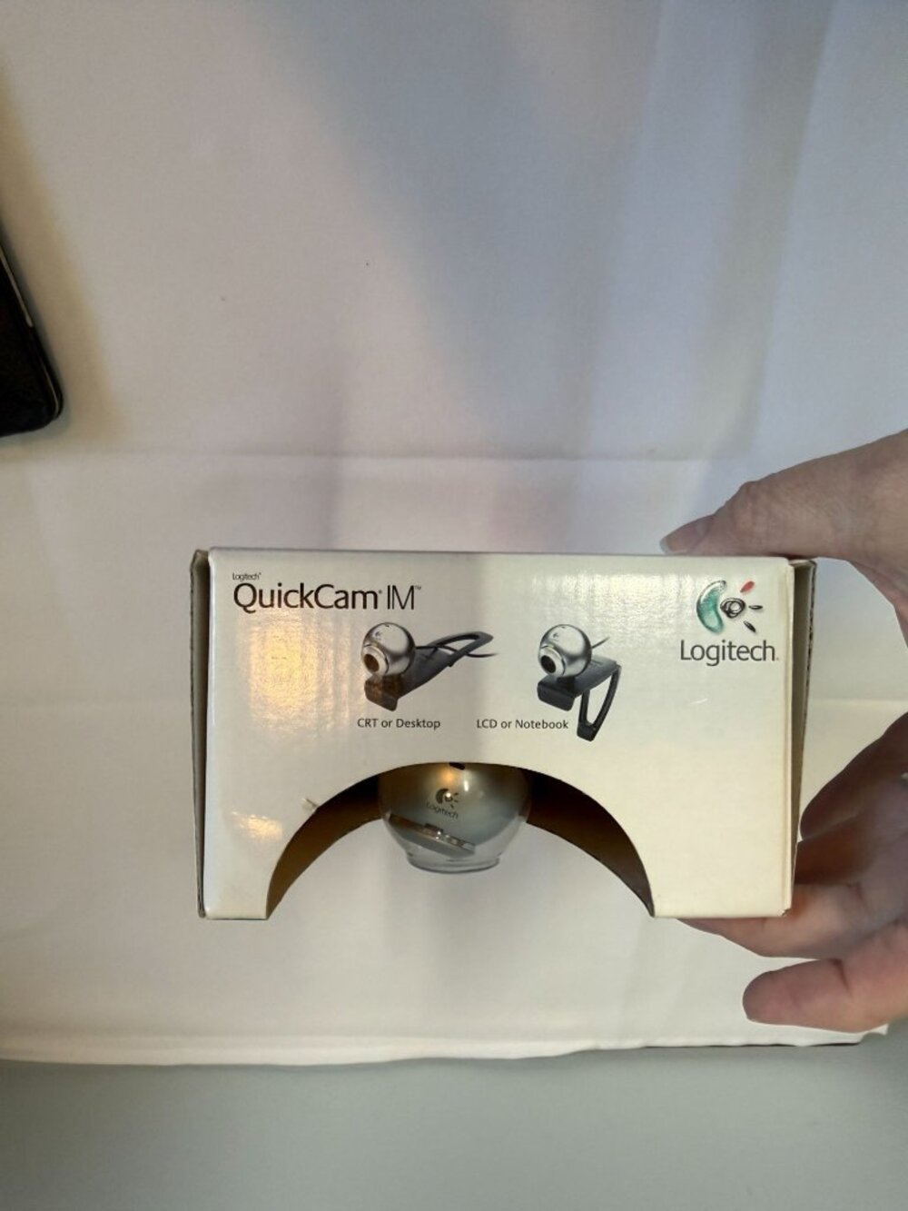 Logitech QuickCam IM Connect Web Cam NEW IN BOX (961459-0403) Headset Included - Picture 5 of 8